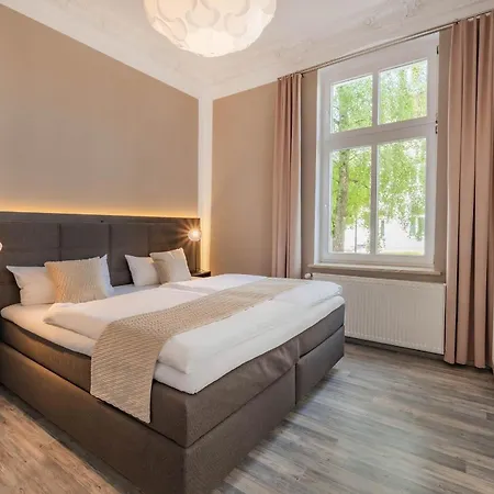 Carmen Bernstein Heringsdorf (Usedom)